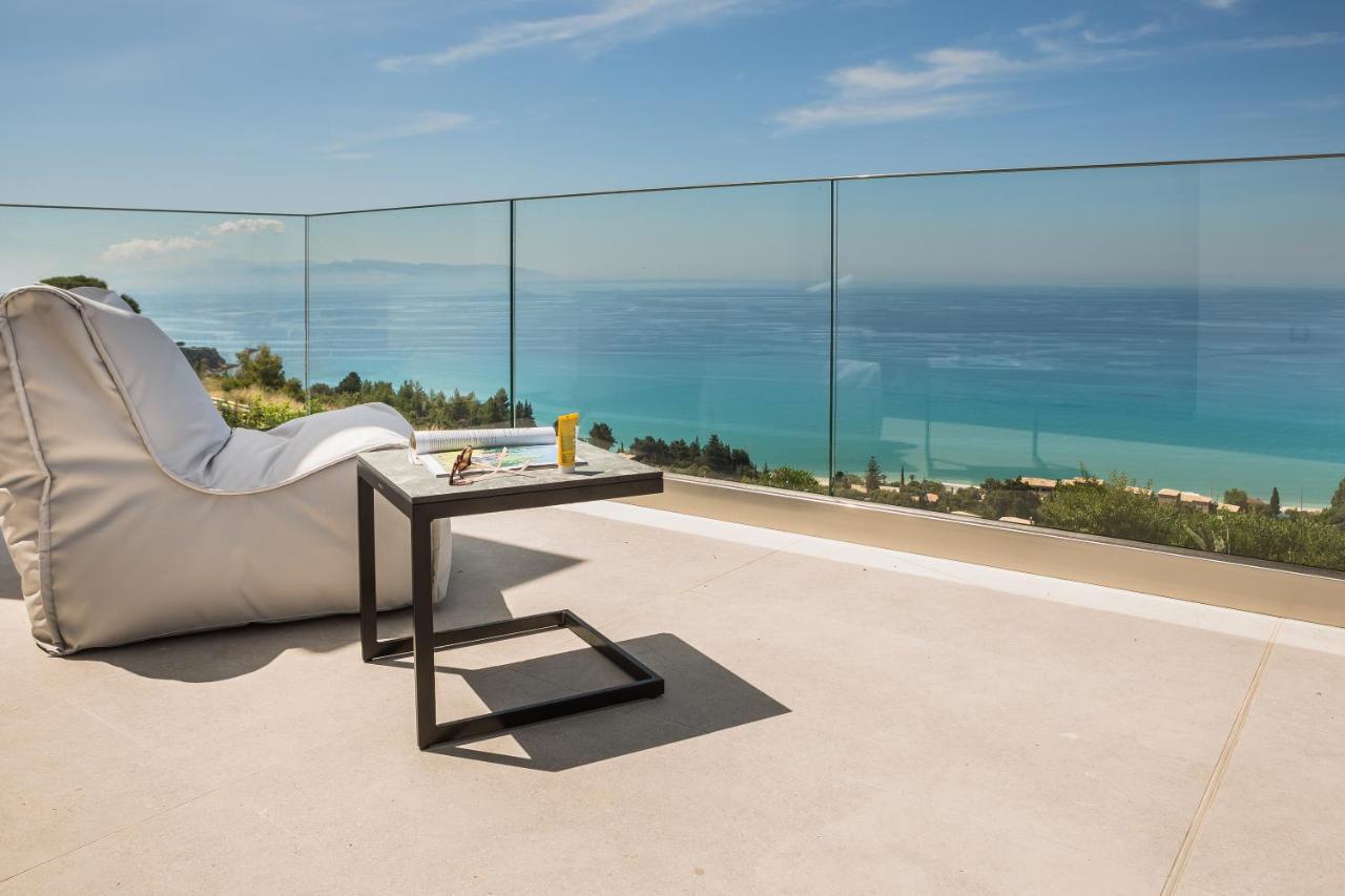 Mystique View Villas Lourdata  Exterior foto